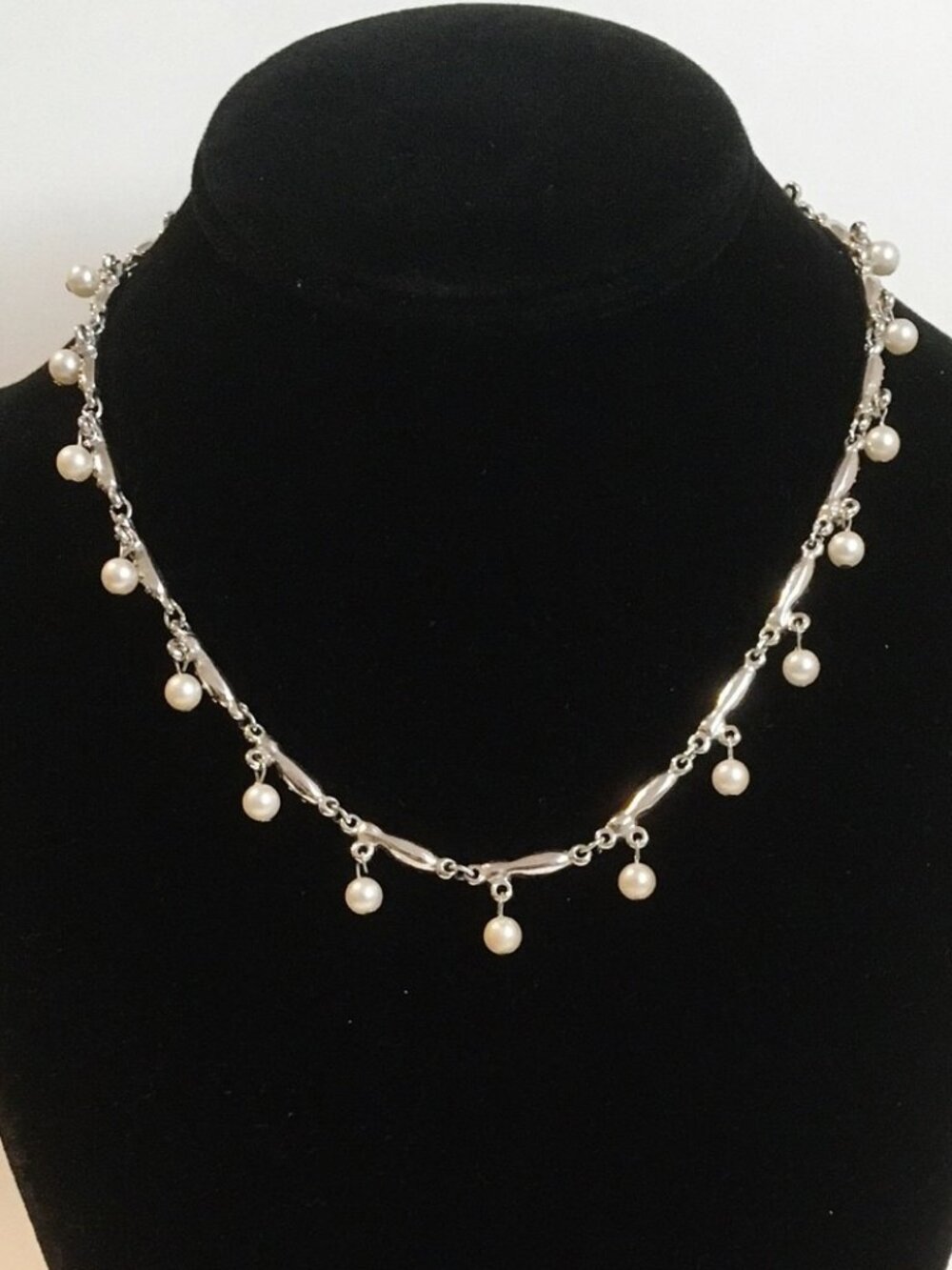 Drop Necklace White Faux Pearl Rhinestone Silver Tone Metal Chain 15"-17" Long